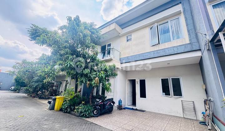 Dijula Rumah 2 Lantai Dalam Cluster Di Jagakarsa