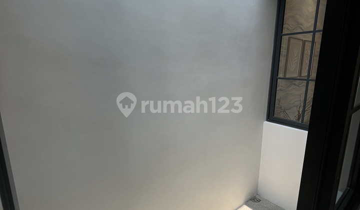 NEWLYWED HOUSE A STEP AWAY TO BSD CITY 2