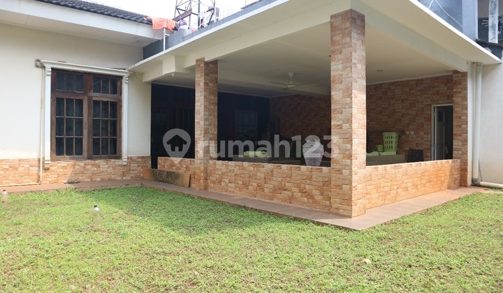 Dijual Cepat Property Investasi Rumah + Kost Strategis Di Kemang Dijual Cepat Property Investasi Rumah + Kost Strategis Di Kemang