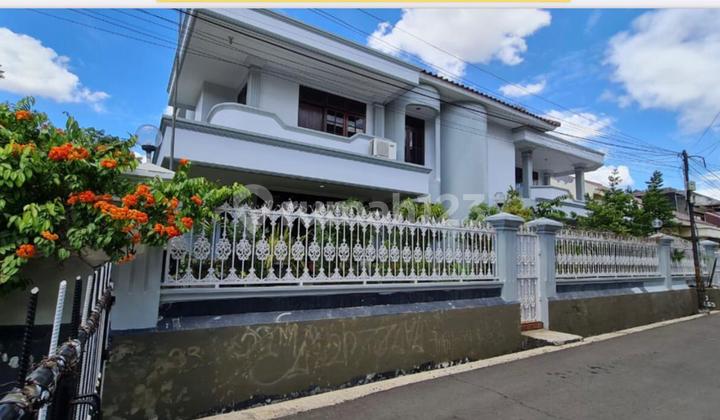 Price Drop!! 8kt Luxury House For Sale In East Jakarta
