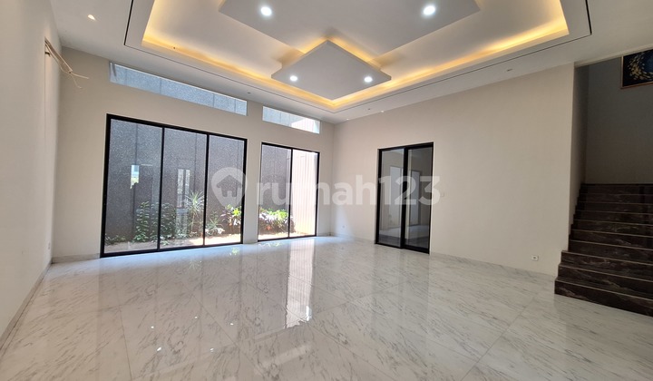 Citraland Woodland 2.5 Lantai Split Level Semua Kamar Mandi Dalam 2