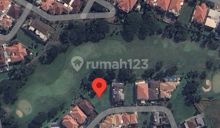 House with Free Design in Golf View Graha Family Area, West Surabaya House with Free Design in Golf View Graha Family Area, West Surabaya