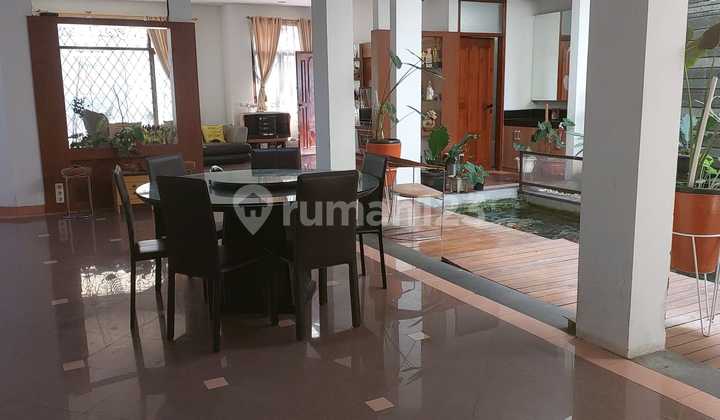 For Sale: Spacious and Unique House in Mekar Wangi Bandung, Complete Facilities and Ready to Occupy 2