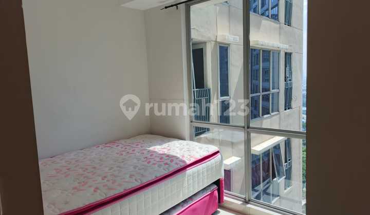 Emerald Apartment 2 Bedrooms Unfurnished 2
