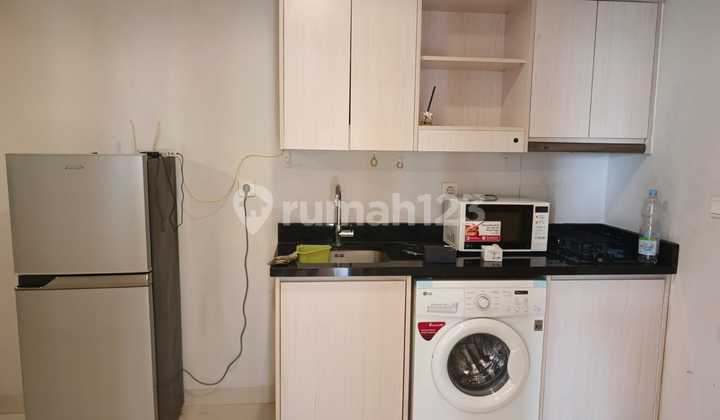 Emerald Apartment 2 Bedrooms Unfurnished