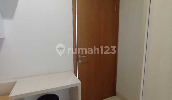 Emerald Apartment 2 Bedrooms Furnished 2