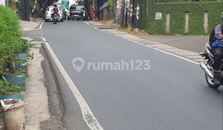 Hot Sale Rumah Jalan Lebar Bebas Banjir di Kemang Jakarta Selatan Hot Sale Rumah Jalan Lebar Bebas Banjir di Kemang Jakarta Selatan