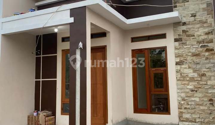 Di Jual Rumah Siap Huni Dekat Dari Stasiun KRL