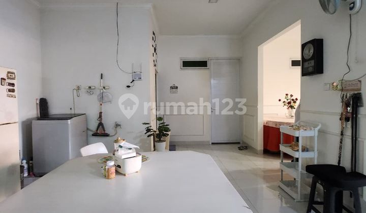 2 Rumah Siap Huni Dalam 1 Lahan di Pondok Pinang 2