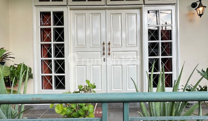 Well-Maintained Luxury House in Kebayoran Baru, South Jakarta 2