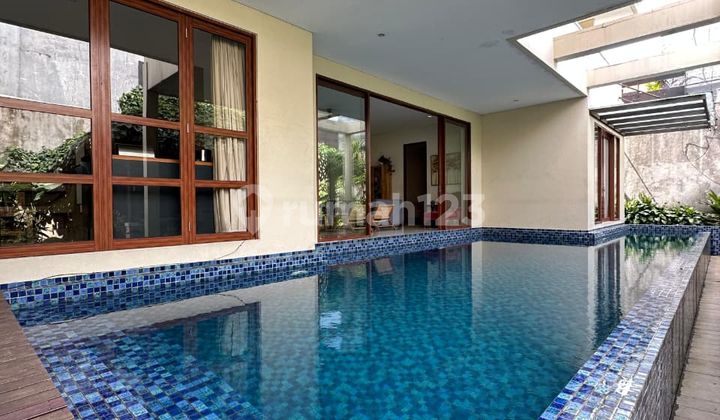 Rumah Bagus Siap Huni di Cilandak, Jakarta Selatan