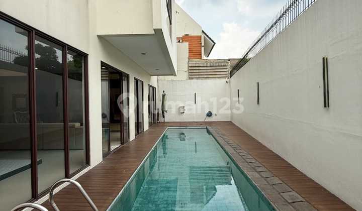 Rumah Full Furnished 2 lantai di Jagakarsa, Jakarta Selatan.