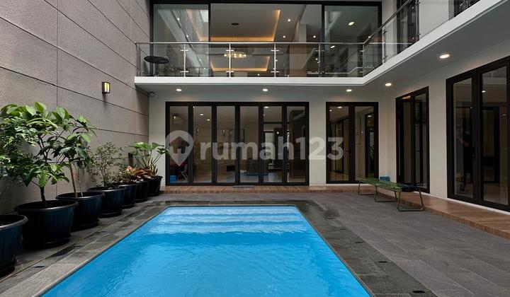 Newly Renovated Tropical House in Exclusive Area of Mega Kuningan Newly Renovated Tropical House in Exclusive Area of Mega Kuningan