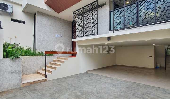 Brand New House di Kemang Jakarta Selatan