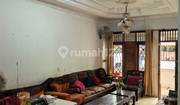 Harga Jauh di Bawah NJOP, Rumah Dalam Komplek Pejaten Indah