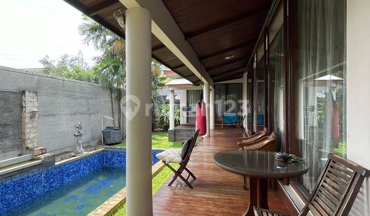 Dijual Rumah Tropis Kebagusan Jakarta Selatan di Bawah NJOP, SHM 2