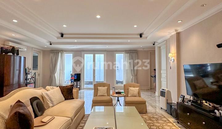 Rumah 1 Lantai di Kebayoran Baru, Jakarta Selatan.