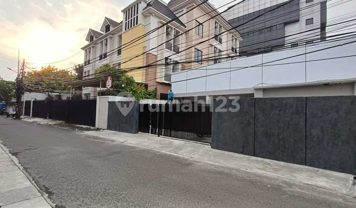 Kost Premium di Mampang, Jakarta Selatan