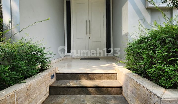 Rumah 3 Lantai di Lebak Bulus, Jakarta Selatan 2