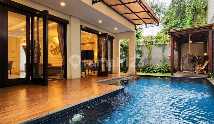 rumah Bagus 2 Lantai, Full Furnished di Kemang, Jakarta Selatan 1