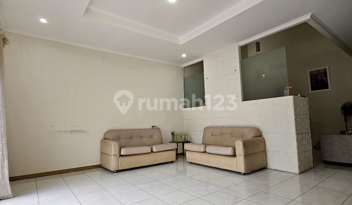 2-Story Move-In Ready House in Kebayoran Baru, South Jakarta 2