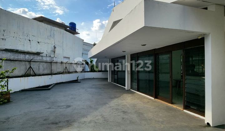 Luxury House for Sale in Pondok Indah, South Jakarta 2