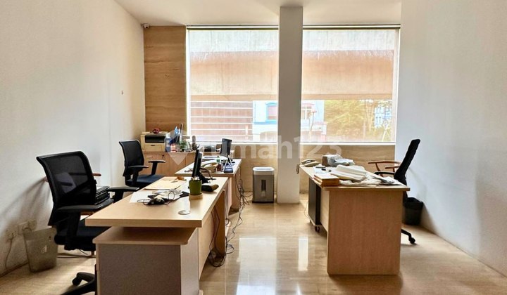 4-story commercial space, Kebayoran Baru, South Jakarta 4-story commercial space, Kebayoran Baru, South Jakarta