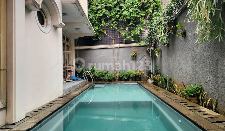 Modern Classic Ready-to-Occupy House in Cilandak, South Jakarta 2