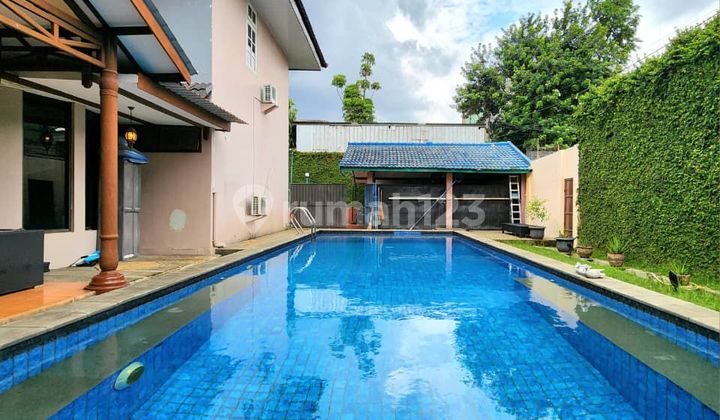 Rumah Modern Siap Huni Dalam Private Townhouse di Cipete
