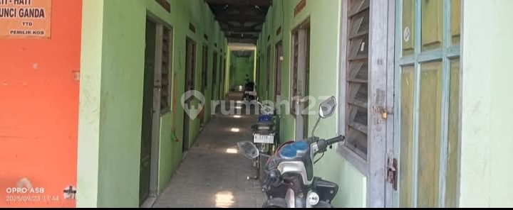 Kost Stategis Tengah Kota Sidoarjo, Area Padat Penduduk 3 Menit Exit Tol Kost Stategis Tengah Kota Sidoarjo, Area Padat Penduduk 3 Menit Exit Tol