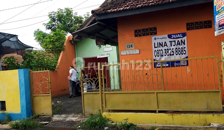 Kost Stategis Tengah Kota Sidoarjo, Area Padat Penduduk 3 Menit Exit Tol Kost Stategis Tengah Kota Sidoarjo, Area Padat Penduduk 3 Menit Exit Tol