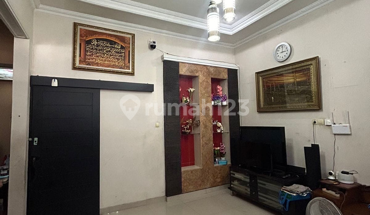 Large Pondok Jati House for Sale near Citra Garden Pondok Mutiara 2