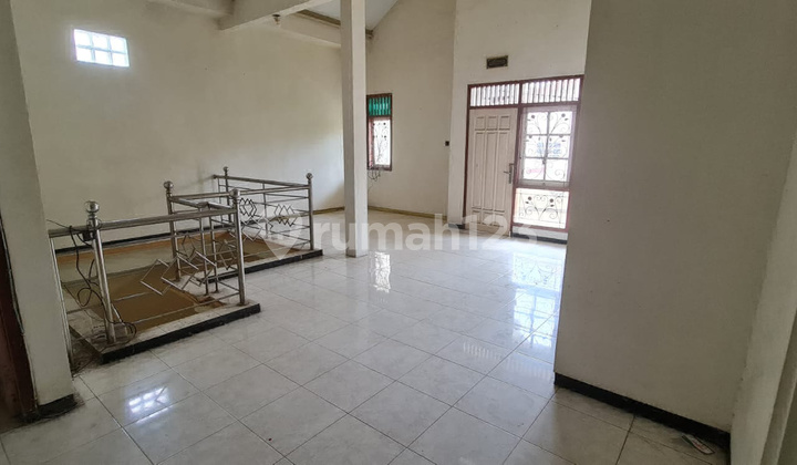 FOR SALE HOUSE IN GRESIK NEW TOWN FOR SALE HOUSE IN GRESIK NEW TOWN