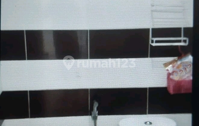 Dijual Rumah di Taman Dhika 2