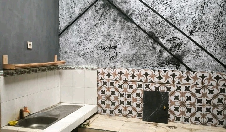 For Rent: House in Bumi Suko Indah (with 1 AC) Sukodono Sidoarjo 2