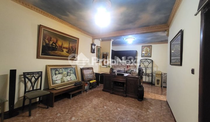 FOR SALE 2-STORY BCF HOUSE + FURNISHINGS IN THE CITY CENTER FOR SALE 2-STORY BCF HOUSE + FURNISHINGS IN THE CITY CENTER