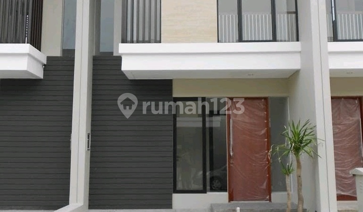 Northwest Lake Citraland Surabaya Northwest Lake Citraland Surabaya