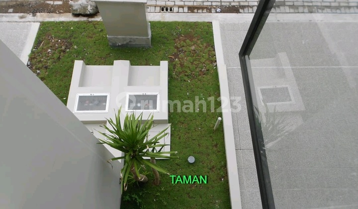 Northwest Lake Citraland Surabaya 2