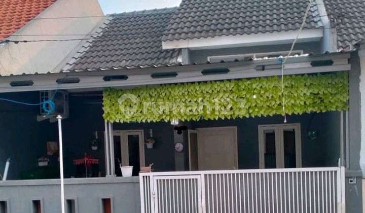 Dijual Rumah Sepanjang Dekat Tritan Rumah