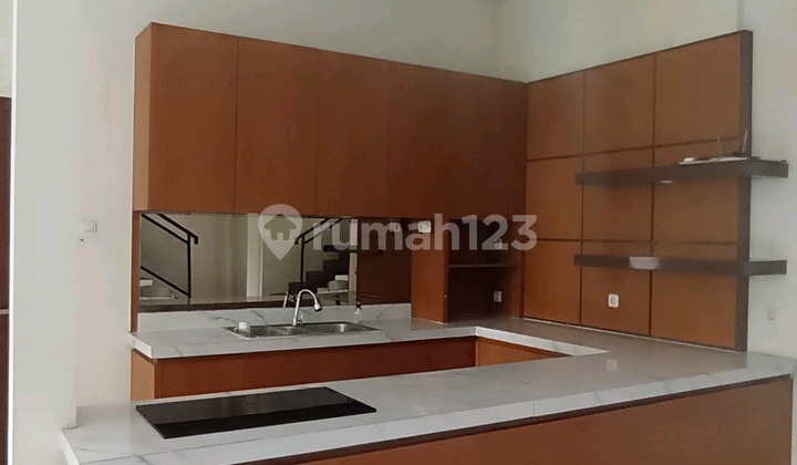 Darmo Sentosa Raya Surabaya 2