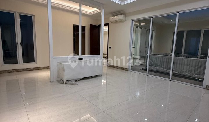 Graha Famili Surabaya Graha Famili Surabaya