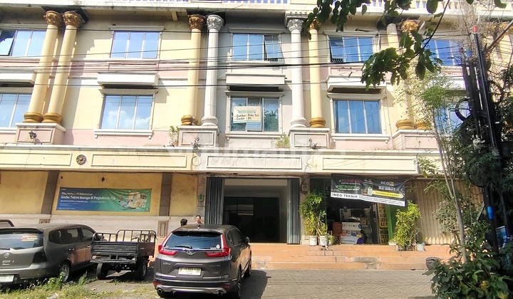 Shop House Grand Flower Pasar Kembang Facing Main Road 1