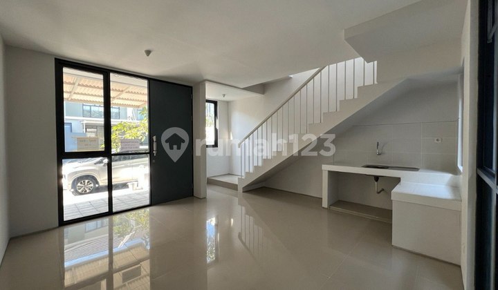 For Rent Royal Residence House 2