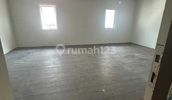 Rumah 2 Lantai Sidosermo Surabaya 2