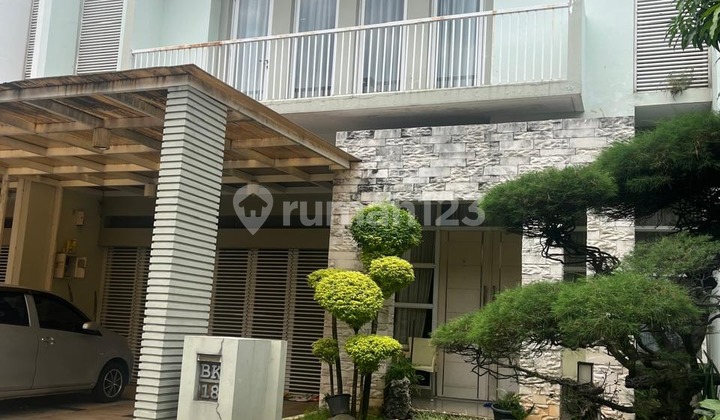 Murah !! Dijual Rumah di Komplek Grand Orchard Semi Furnish Cantik 2 Lantai Lingkungan Super Aman Murah !! Dijual Rumah di Komplek Grand Orchard Semi Furnish Cantik 2 Lantai Lingkungan Super Aman