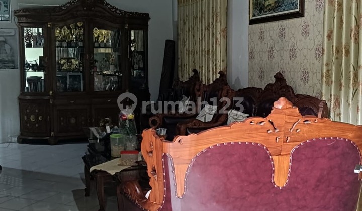 Murah !! Rumah 2 Lantai Luas bisa untuk Keluarga Besar Siap Huni 2