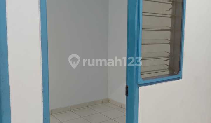 SEWA RUMAH MURAH KELAPA MOLEK SIAP HUNI 