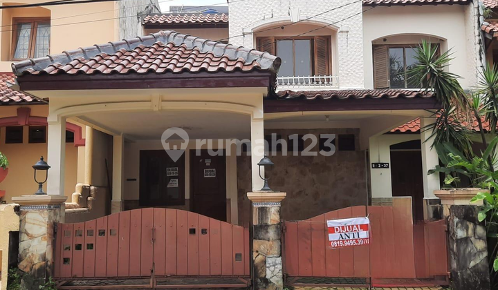 Murah !! DIJUAL RUMAH 10x30 HADAP UTARA SHM DI LAGUNA GRAHA CINERE