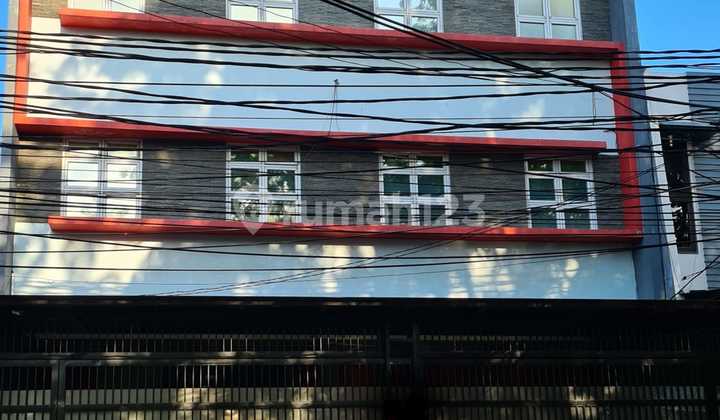 Murah !! DIJUAL RUKO 3,5 LANTAI DI KELAPA GADING ADA KAMAR DAN ADA AC 9 UNIT Murah !! DIJUAL RUKO 3,5 LANTAI DI KELAPA GADING ADA KAMAR DAN ADA AC 9 UNIT