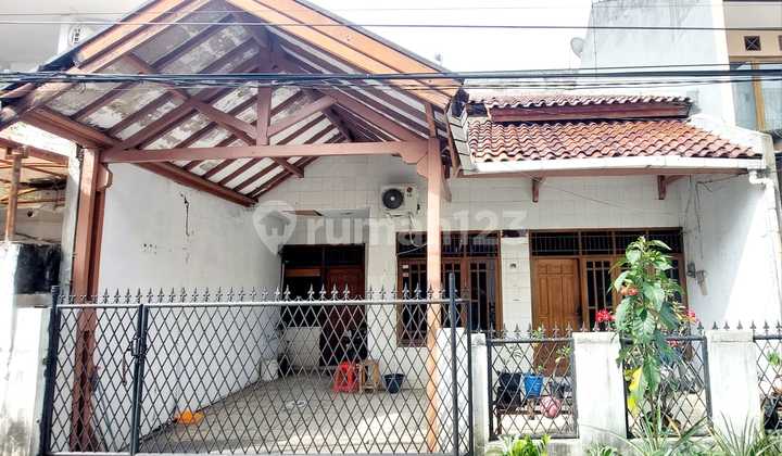 CHEAP! ONLY 2.8 BILLION FOR A HOUSE IN GADING PUTIH MELATI